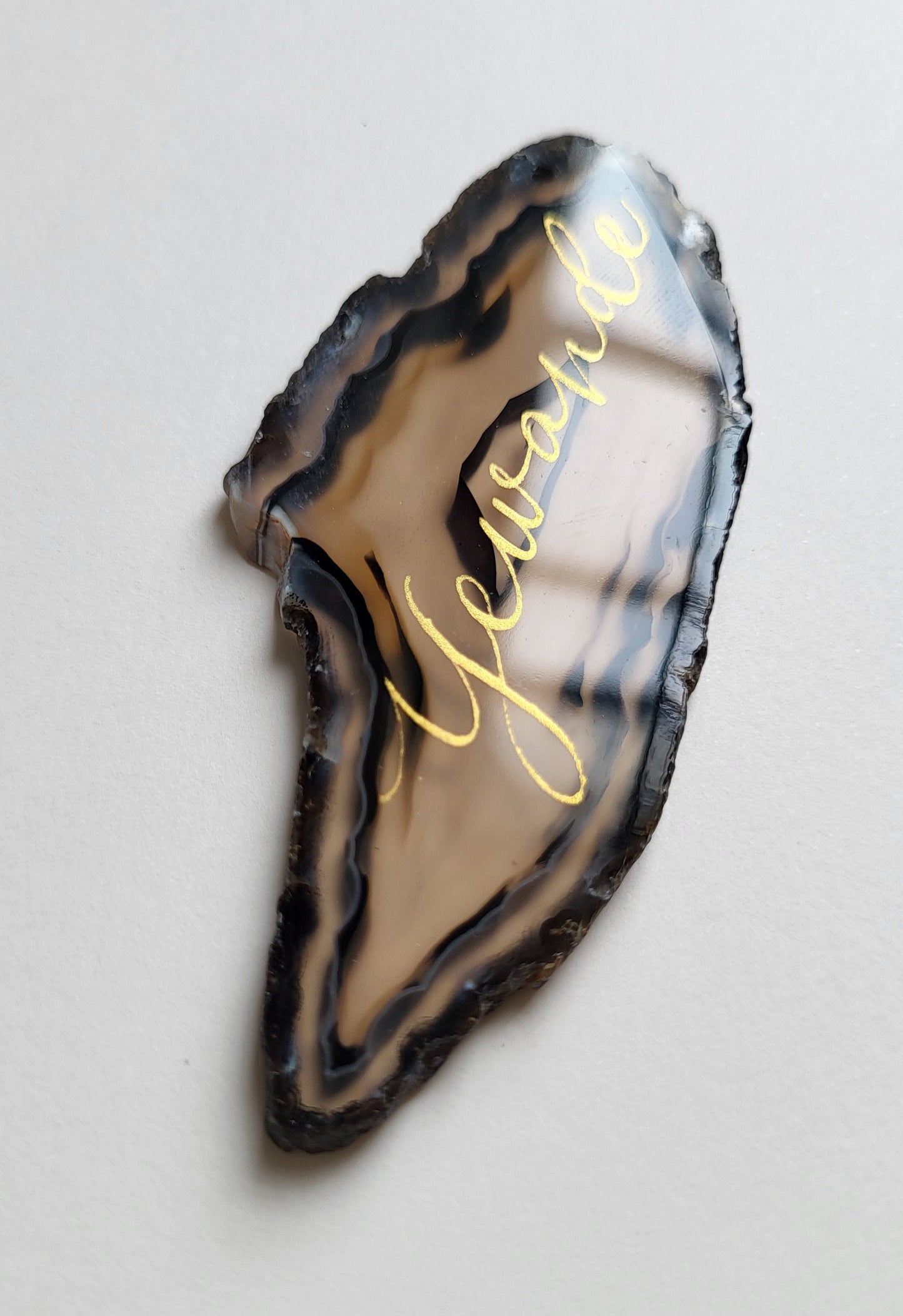 Agate Place Cards - Black Agate Slice Wedding place names - Gold Agate name cards - Agate Calligraphy - Placemats - Agate Place Settings