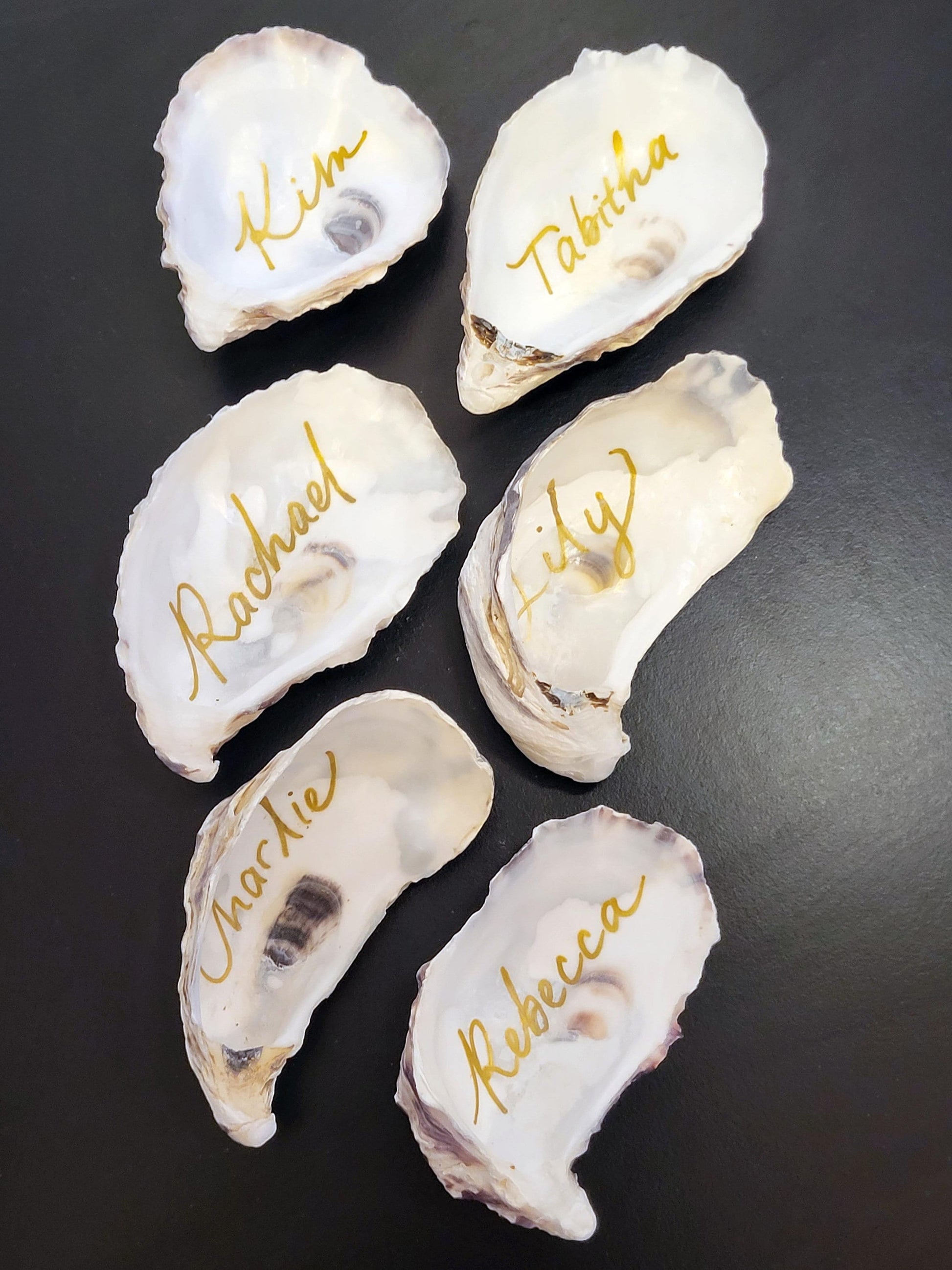 Personalised Oyster Shells name cards - Wedding place names - Shell Place cards - Oyster place settings - Agate Placemats alternative escort