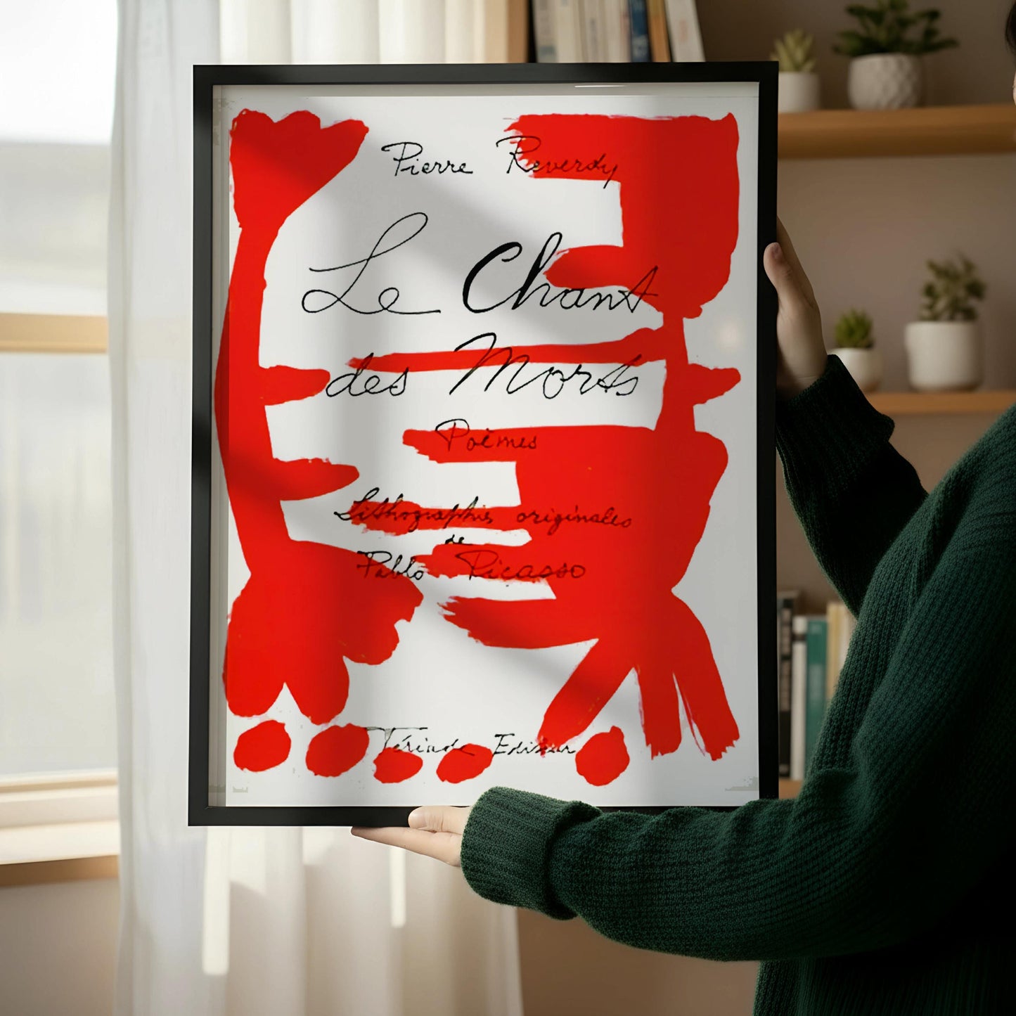 a poster of a book titled "Le Chêne des Morts" by Pierre Resourcy, leaning against a wall next to a wooden chair.
